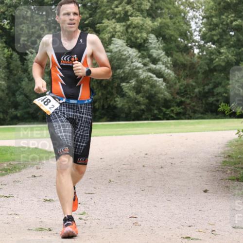 30.08.2026 - Elbe Triathlon Hamburg Antke Förster http://msf.ph/oto/10108565 30.08.2026 15:03:43 Laufen 48, 2 meine-sportfotos.de