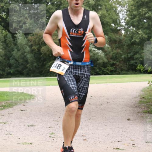 30.08.2026 - Elbe Triathlon Hamburg Antke Förster http://msf.ph/oto/10108567 30.08.2026 15:03:43 Laufen 48, 2 meine-sportfotos.de