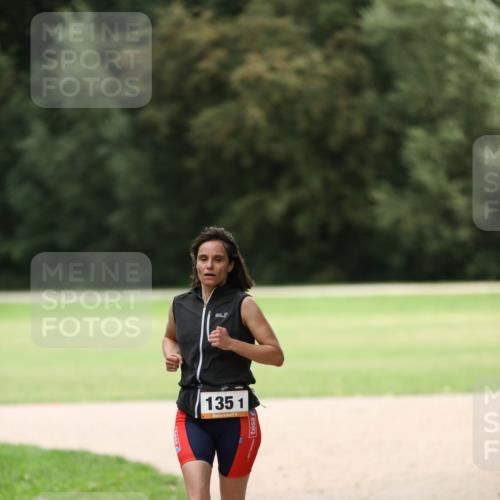 30.08.2026 - Elbe Triathlon Hamburg Antke Förster http://msf.ph/oto/10108574 30.08.2026 14:30:37 Laufen 1351 meine-sportfotos.de