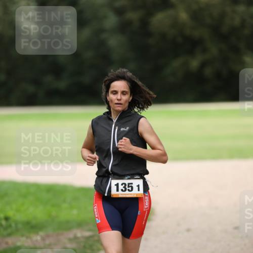 30.08.2026 - Elbe Triathlon Hamburg Antke Förster http://msf.ph/oto/10108578 30.08.2026 14:30:38 Laufen 1351, 4 meine-sportfotos.de
