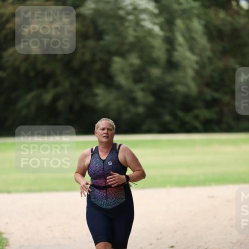 30.08.2026 - Elbe Triathlon Hamburg Antke Förster http://msf.ph/oto/10108586 30.08.2026 14:30:50 Laufen  meine-sportfotos.de