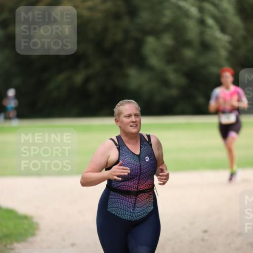 30.08.2026 - Elbe Triathlon Hamburg Antke Förster http://msf.ph/oto/10108590 30.08.2026 14:30:51 Laufen  meine-sportfotos.de