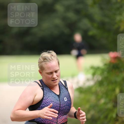 30.08.2026 - Elbe Triathlon Hamburg Antke Förster http://msf.ph/oto/10108596 30.08.2026 14:30:53 Laufen  meine-sportfotos.de