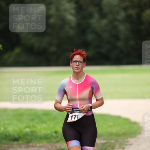 30.08.2026 - Elbe Triathlon Hamburg Antke Förster http://msf.ph/oto/10108602 30.08.2026 14:30:57 Laufen 171 meine-sportfotos.de