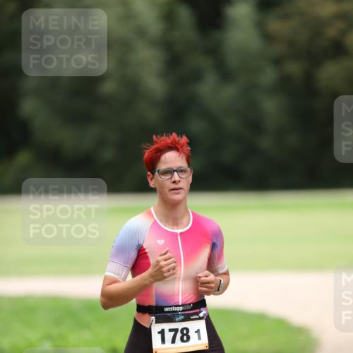30.08.2026 - Elbe Triathlon Hamburg Antke Förster http://msf.ph/oto/10108604 30.08.2026 14:30:58 Laufen 1781 meine-sportfotos.de