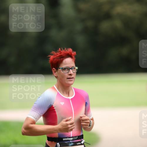 30.08.2026 - Elbe Triathlon Hamburg Antke Förster http://msf.ph/oto/10108606 30.08.2026 14:30:59 Laufen 1781 meine-sportfotos.de
