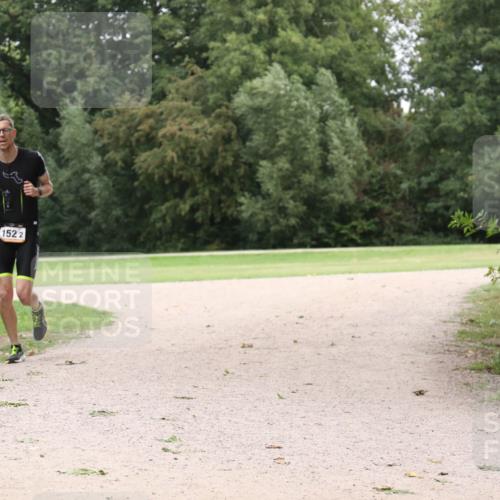 30.08.2026 - Elbe Triathlon Hamburg Antke Förster http://msf.ph/oto/10108619 30.08.2026 15:04:52 Laufen 152, 2 meine-sportfotos.de