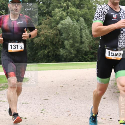30.08.2026 - Elbe Triathlon Hamburg Antke Förster http://msf.ph/oto/10108639 30.08.2026 15:05:29 Laufen 1312, 1592 meine-sportfotos.de