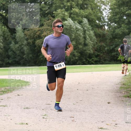 30.08.2026 - Elbe Triathlon Hamburg Antke Förster http://msf.ph/oto/10108649 30.08.2026 15:06:09 Laufen 146, 2 meine-sportfotos.de