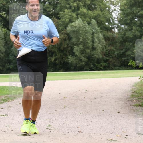 30.08.2026 - Elbe Triathlon Hamburg Antke Förster http://msf.ph/oto/10108663 30.08.2026 15:06:48 Laufen  meine-sportfotos.de