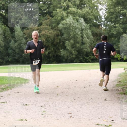 30.08.2026 - Elbe Triathlon Hamburg Antke Förster http://msf.ph/oto/10108707 30.08.2026 15:07:56 Laufen 1572 meine-sportfotos.de