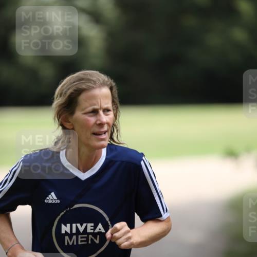 30.08.2026 - Elbe Triathlon Hamburg Antke Förster http://msf.ph/oto/10108708 30.08.2026 14:33:46 Laufen 136, 2, 5 meine-sportfotos.de