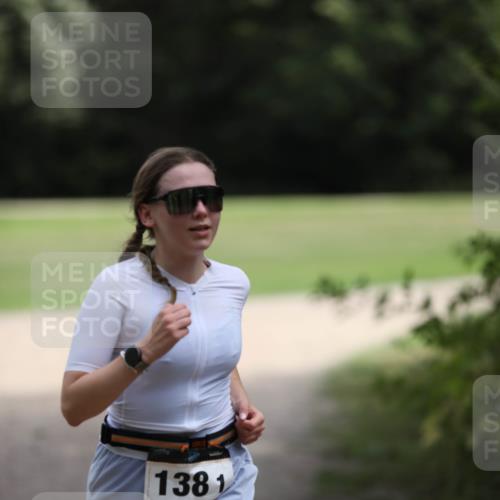 30.08.2026 - Elbe Triathlon Hamburg Antke Förster http://msf.ph/oto/10108722 30.08.2026 14:34:07 Laufen 1381 meine-sportfotos.de