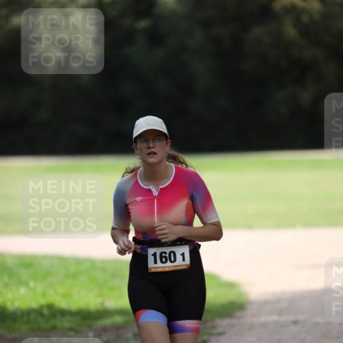 30.08.2026 - Elbe Triathlon Hamburg Antke Förster http://msf.ph/oto/10108748 30.08.2026 14:36:59 Laufen 1601 meine-sportfotos.de