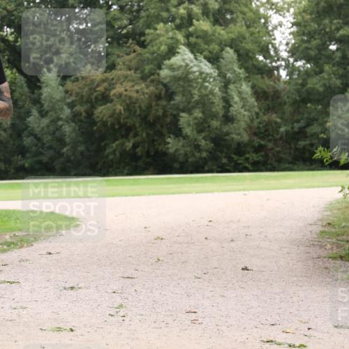 30.08.2026 - Elbe Triathlon Hamburg Antke Förster http://msf.ph/oto/10108775 30.08.2026 15:10:53 Laufen  meine-sportfotos.de