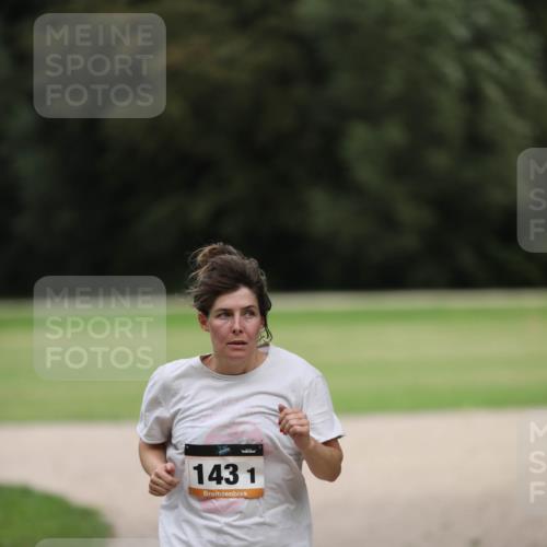 30.08.2026 - Elbe Triathlon Hamburg Antke Förster http://msf.ph/oto/10108776 30.08.2026 14:44:47 Laufen 143, 1 meine-sportfotos.de