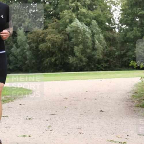 30.08.2026 - Elbe Triathlon Hamburg Antke Förster http://msf.ph/oto/10108777 30.08.2026 15:10:53 Laufen 145 meine-sportfotos.de