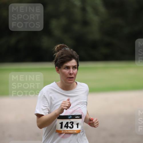 30.08.2026 - Elbe Triathlon Hamburg Antke Förster http://msf.ph/oto/10108778 30.08.2026 14:44:47 Laufen 1431 meine-sportfotos.de