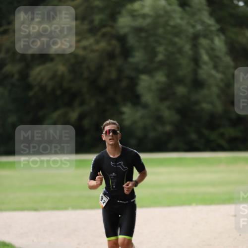 30.08.2026 - Elbe Triathlon Hamburg Antke Förster http://msf.ph/oto/10108782 30.08.2026 14:53:10 Laufen 92 meine-sportfotos.de