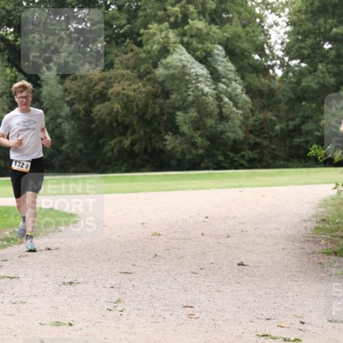 30.08.2026 - Elbe Triathlon Hamburg Antke Förster http://msf.ph/oto/10108783 30.08.2026 15:11:05 Laufen 132, 2 meine-sportfotos.de