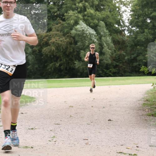 30.08.2026 - Elbe Triathlon Hamburg Antke Förster http://msf.ph/oto/10108789 30.08.2026 15:11:08 Laufen 1322, 10 meine-sportfotos.de