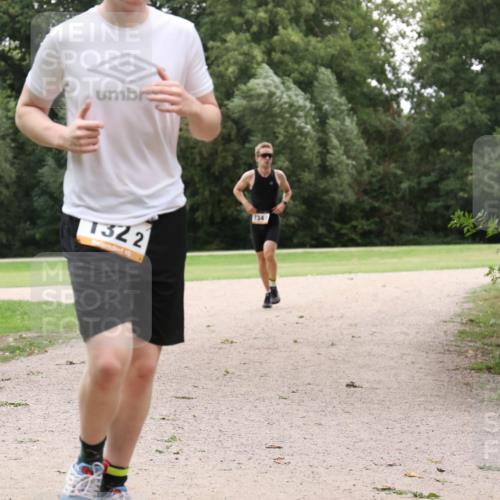 30.08.2026 - Elbe Triathlon Hamburg Antke Förster http://msf.ph/oto/10108791 30.08.2026 15:11:08 Laufen 1322, 10, 134 meine-sportfotos.de