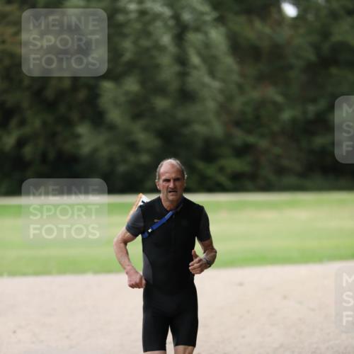 30.08.2026 - Elbe Triathlon Hamburg Antke Förster http://msf.ph/oto/10108792 30.08.2026 14:54:53 Laufen  meine-sportfotos.de