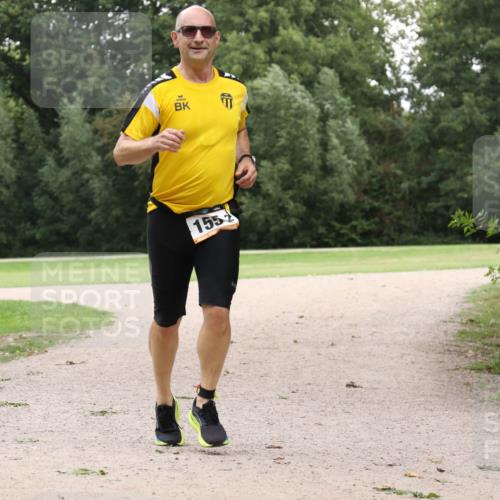 30.08.2026 - Elbe Triathlon Hamburg Antke Förster http://msf.ph/oto/10108813 30.08.2026 15:11:45 Laufen 155 meine-sportfotos.de