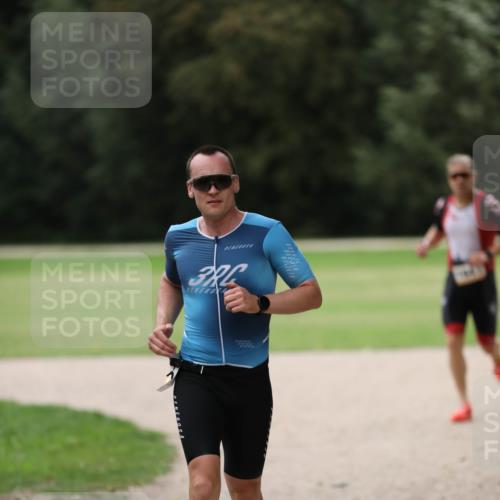 30.08.2026 - Elbe Triathlon Hamburg Antke Förster http://msf.ph/oto/10108830 30.08.2026 14:58:25 Laufen 3 meine-sportfotos.de