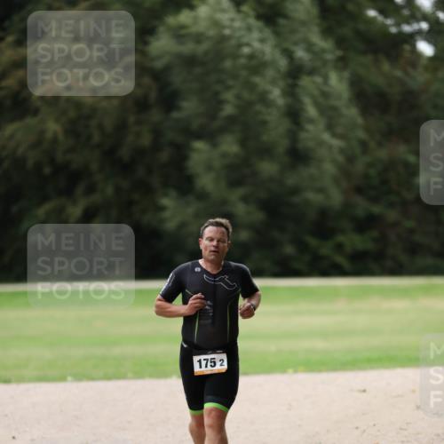 30.08.2026 - Elbe Triathlon Hamburg Antke Förster http://msf.ph/oto/10108850 30.08.2026 14:59:13 Laufen 1752 meine-sportfotos.de
