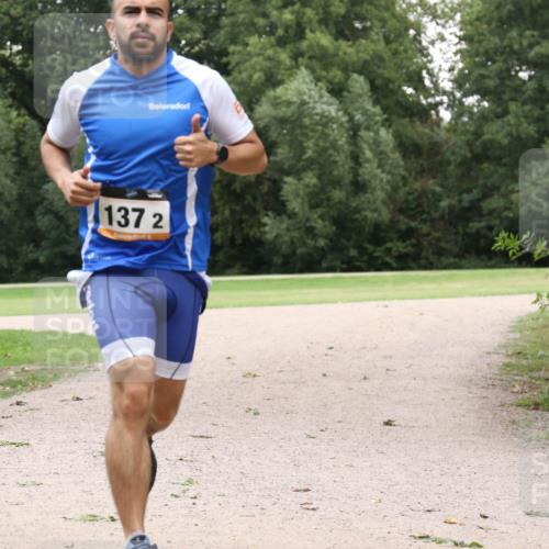 30.08.2026 - Elbe Triathlon Hamburg Antke Förster http://msf.ph/oto/10108873 30.08.2026 15:16:15 Laufen 1372, 6 meine-sportfotos.de
