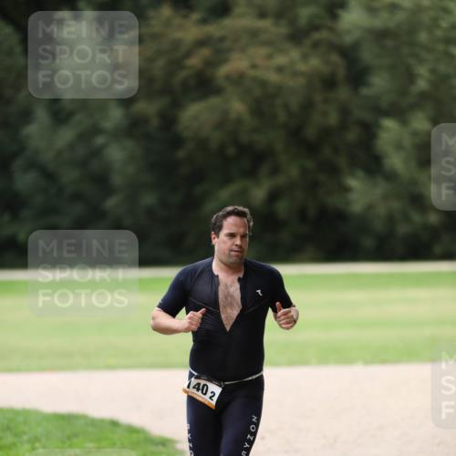 30.08.2026 - Elbe Triathlon Hamburg Antke Förster http://msf.ph/oto/10108874 30.08.2026 15:01:10 Laufen 402 meine-sportfotos.de