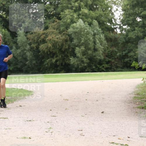 30.08.2026 - Elbe Triathlon Hamburg Antke Förster http://msf.ph/oto/10108879 30.08.2026 15:16:53 Laufen  meine-sportfotos.de