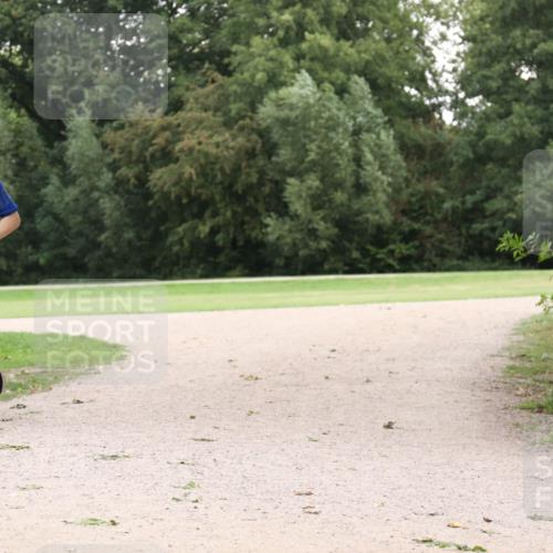30.08.2026 - Elbe Triathlon Hamburg Antke Förster http://msf.ph/oto/10108881 30.08.2026 15:16:54 Laufen  meine-sportfotos.de