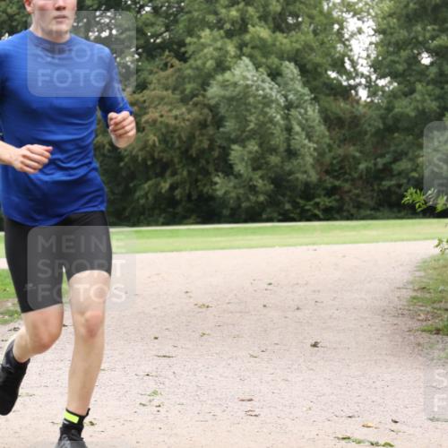 30.08.2026 - Elbe Triathlon Hamburg Antke Förster http://msf.ph/oto/10108887 30.08.2026 15:16:56 Laufen  meine-sportfotos.de