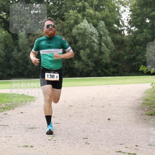30.08.2026 - Elbe Triathlon Hamburg Antke Förster http://msf.ph/oto/10108895 30.08.2026 15:19:57 Laufen 130, 2 meine-sportfotos.de