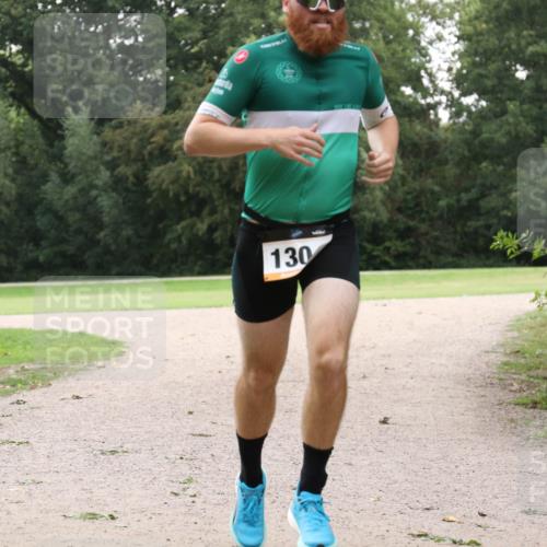 30.08.2026 - Elbe Triathlon Hamburg Antke Förster http://msf.ph/oto/10108899 30.08.2026 15:19:57 Laufen 130 meine-sportfotos.de