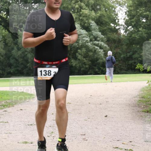 30.08.2026 - Elbe Triathlon Hamburg Antke Förster http://msf.ph/oto/10108911 30.08.2026 15:20:18 Laufen 1382 meine-sportfotos.de
