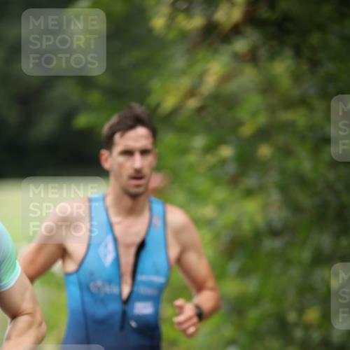 30.08.2026 - Elbe Triathlon Hamburg Antke Förster http://msf.ph/oto/10108924 30.08.2026 15:02:11 Laufen  meine-sportfotos.de