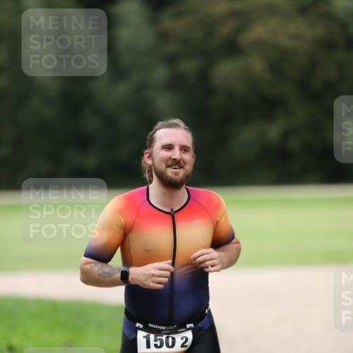 30.08.2026 - Elbe Triathlon Hamburg Antke Förster http://msf.ph/oto/10108936 30.08.2026 15:02:45 Laufen 150, 2 meine-sportfotos.de