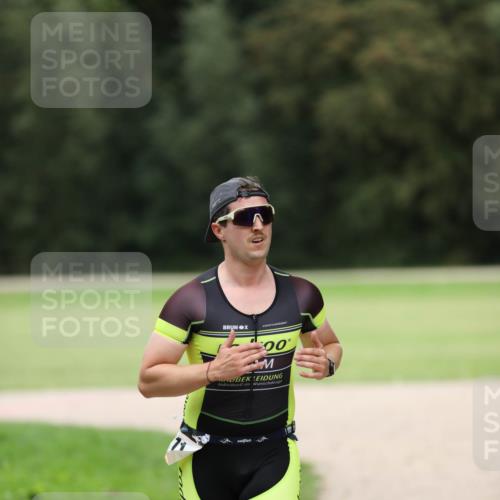 30.08.2026 - Elbe Triathlon Hamburg Antke Förster http://msf.ph/oto/10108952 30.08.2026 15:02:57 Laufen 00 meine-sportfotos.de
