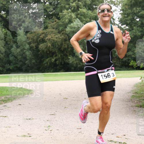 30.08.2026 - Elbe Triathlon Hamburg Antke Förster http://msf.ph/oto/10108959 30.08.2026 15:30:41 Laufen 156, 3 meine-sportfotos.de