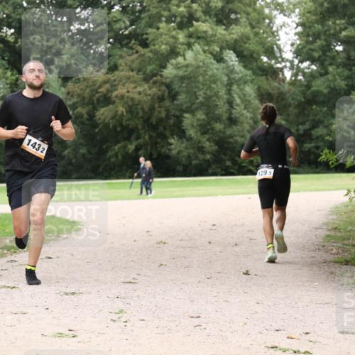 30.08.2026 - Elbe Triathlon Hamburg Antke Förster http://msf.ph/oto/10108967 30.08.2026 15:31:04 Laufen 1432, 129, 3 meine-sportfotos.de