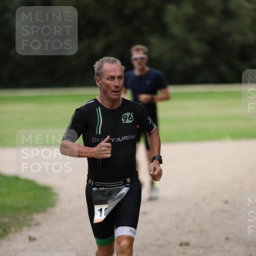 30.08.2026 - Elbe Triathlon Hamburg Antke Förster http://msf.ph/oto/10108984 30.08.2026 15:04:03 Laufen 96, 10 meine-sportfotos.de