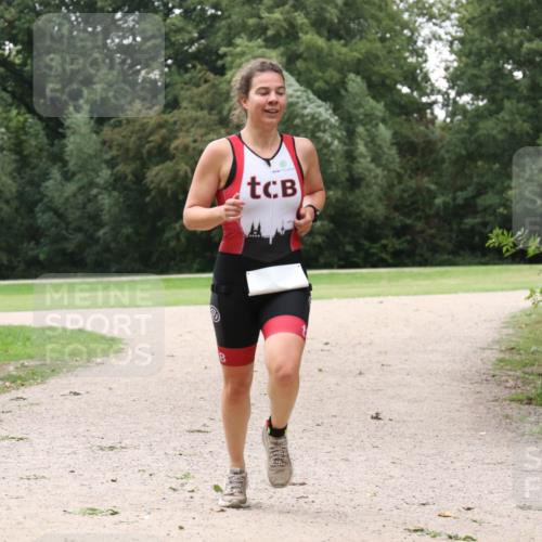 30.08.2026 - Elbe Triathlon Hamburg Antke Förster http://msf.ph/oto/10108995 30.08.2026 15:33:03 Laufen  meine-sportfotos.de