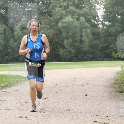 30.08.2026 - Elbe Triathlon Hamburg Antke Förster http://msf.ph/oto/10109041 30.08.2026 15:39:27 Laufen  meine-sportfotos.de