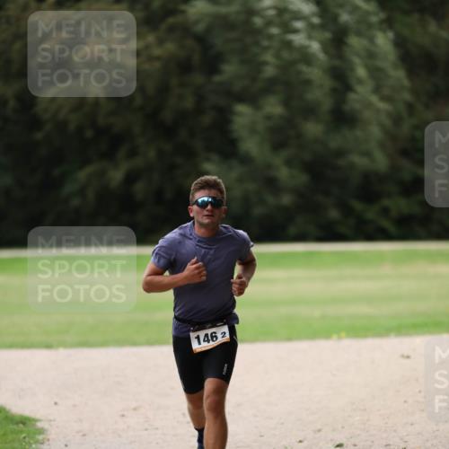 30.08.2026 - Elbe Triathlon Hamburg Antke Förster http://msf.ph/oto/10109044 30.08.2026 15:06:08 Laufen 146, 2 meine-sportfotos.de