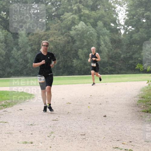 30.08.2026 - Elbe Triathlon Hamburg Antke Förster http://msf.ph/oto/10109049 30.08.2026 15:39:42 Laufen 59, 3 meine-sportfotos.de