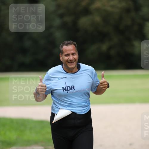 30.08.2026 - Elbe Triathlon Hamburg Antke Förster http://msf.ph/oto/10109060 30.08.2026 15:06:48 Laufen  meine-sportfotos.de