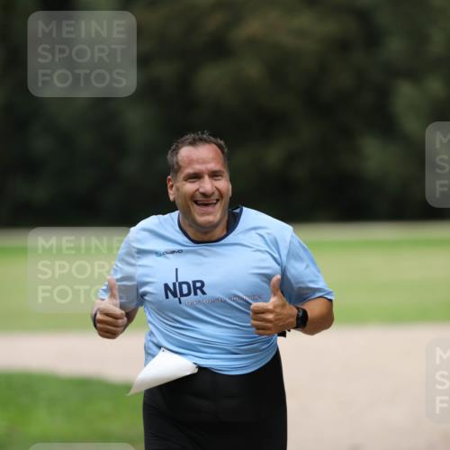 30.08.2026 - Elbe Triathlon Hamburg Antke Förster http://msf.ph/oto/10109062 30.08.2026 15:06:48 Laufen  meine-sportfotos.de